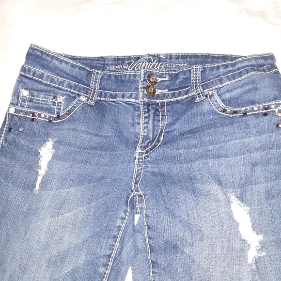 Distressed vanity jeans - Picture 5 of 5